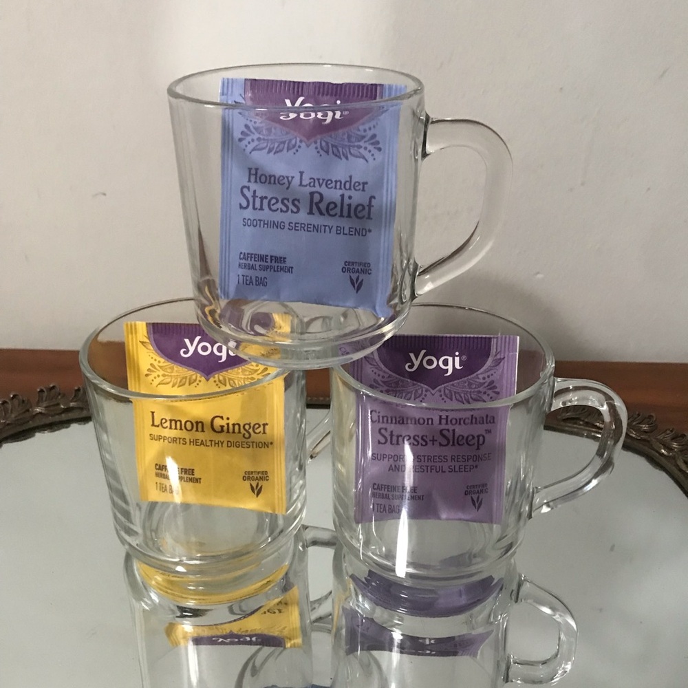 ✔️Vintage Set Of Three Tea Glass Mugs 🫖☕️